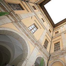Vue extérieure Palazzo Servanzi Confidati Centro Congressi Fotos