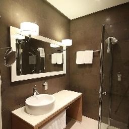 Bathroom Bulwar Fotos