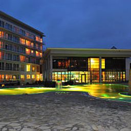 Exterior view Ikar Plaza Fotos