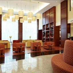 Vista esterna Holiday Inn Express Hotel & Suites MONTREAL AIRPORT Fotos