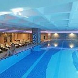 Бассейн Titanic PORT Hotel  Bakırköy Fotos