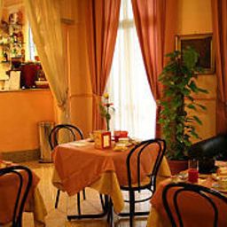 Sala colazione nel ristorante Piola Fotos