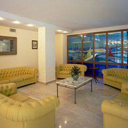 Hall Albatros Fotos