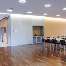Restaurante Holiday Inn ZÜRICH - MESSE Fotos