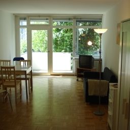 Basel-Rooms Basilea