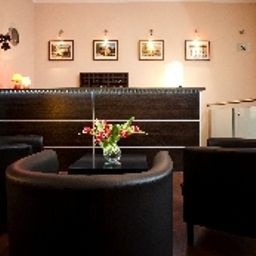 Reception Station Aparthotel Fotos