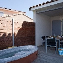 Exterior view Le Domaine du Golf Residence de Tourisme Fotos