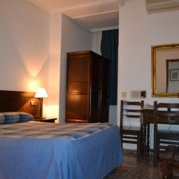  Sonsoles Hostal Fotos