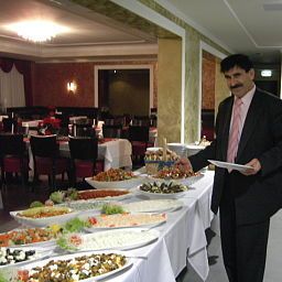 Frühstücksraum im Restaurant Entrée Hotel Friedrichsfelde Fotos