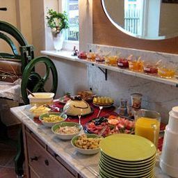 Buffet Villa Rossek Fotos