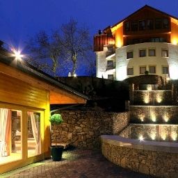 Vista esterna Biały Kamień Hotel&Medi-SPA Fotos