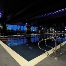 Piscine Village Prem London Elstree Fotos