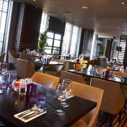 Restaurant Village Prem London Elstree Fotos