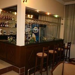 Bar Kristal Otel Fotos