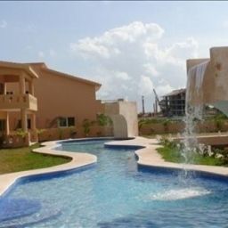Exterior view Condotel Los Vientos Fotos
