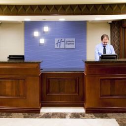 Hall Holiday Inn Express Hotel & Suites WOODLAND HILLS Fotos