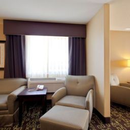 Suite Holiday Inn Express Hotel & Suites WOODLAND HILLS Fotos