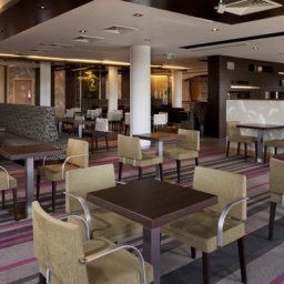 Restauracja Holiday Inn Express LONDON - EPSOM DOWNS Fotos