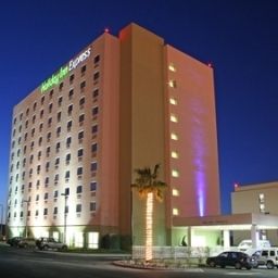 Vue extérieure Holiday Inn Express SALTILLO ZONA AEROPUERTO Fotos
