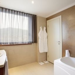  Holiday Inn SALERNO - CAVA DE' TIRRENI Fotos