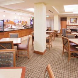 Restaurant Holiday Inn Express Hotel & Suites DENVER AIRPORT Fotos