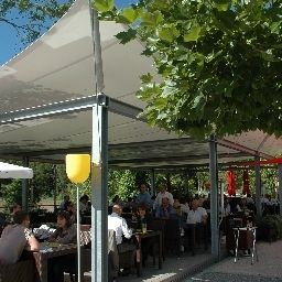 Terrace Riverside Fotos