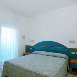 Room Paris Fotos