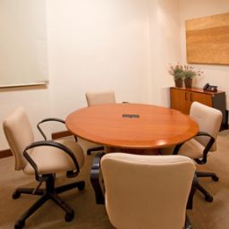 Sala de reuniones Holiday Inn URUAPAN Fotos