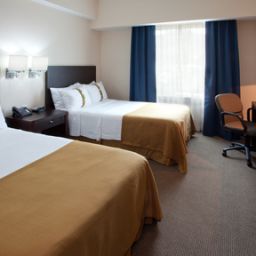 Habitación Holiday Inn URUAPAN Fotos