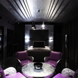 Suite Blow Up Hall  5050 Fotos