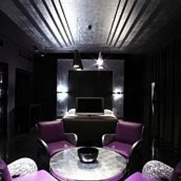 Suite Blow Up Hall  5050 Fotos