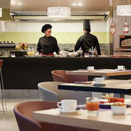 Sala colazione nel ristorante Novotel Murcia Fotos