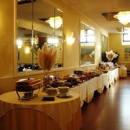 Buffet Villa Maria Fotos