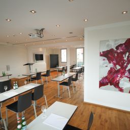 Sala congressi Qube Fotos
