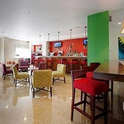 Restaurant Courtyard Paramaribo Fotos