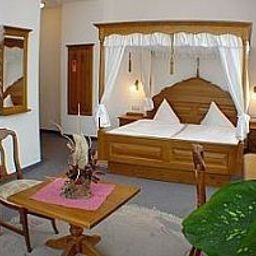 Suite Parkhotel Forsthaus Fotos