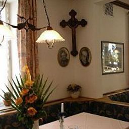 Breakfast room within restaurant bei Weirich Gasthof Fotos