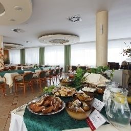 Buffet Centro Wine Wellness Fotos