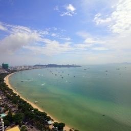 Vue extérieure Holiday Inn PATTAYA Fotos