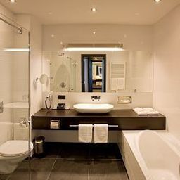 Camera da bagno Van der Valk Brugge-Oostkamp Fotos