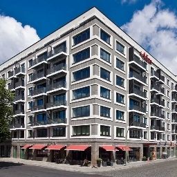 Exterior view Adina Apartment Hotel Hauptbahnhof Fotos