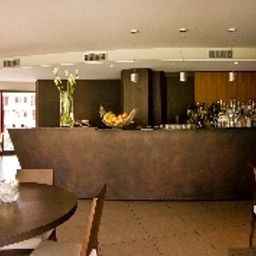 Bar Red's Hotel Fotos