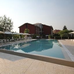 Pool Red's Hotel Fotos