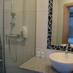 Camera da bagno Ihr Hotel im Zillertal Gerlos Grubachhof Fotos