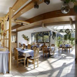 Breakfast room within restaurant Familienhotel Tia Monte Fotos