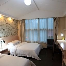 Business-Zimmer Colorful Days Fotos