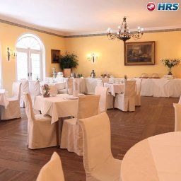 Breakfast room within restaurant Schlosswirt zu Anif Fotos
