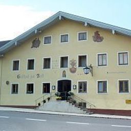 Außenansicht zur Post Gasthof Fotos