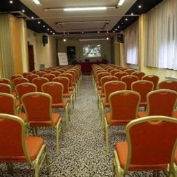 Sala congressi Leopardi Fotos