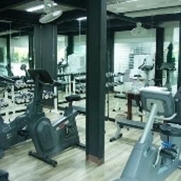 Fitness room The Tawana Bangkok Fotos